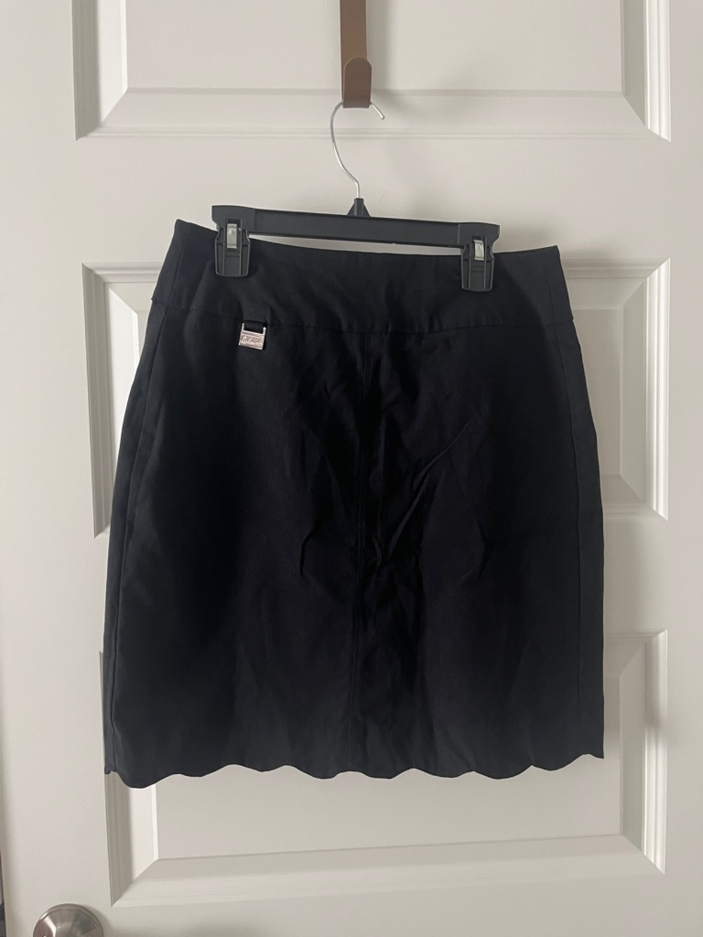 Lulu-B Black Scalloped Hem Mini Skirt